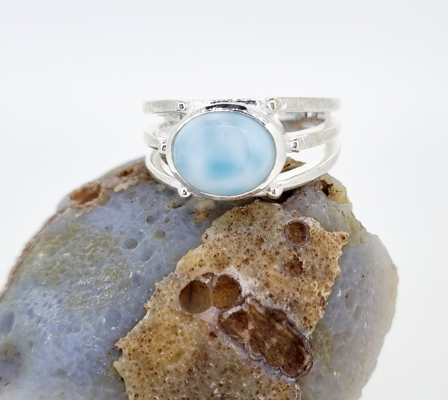Our larimar ring with three strands of sterling silver is elegant and sophisticated!