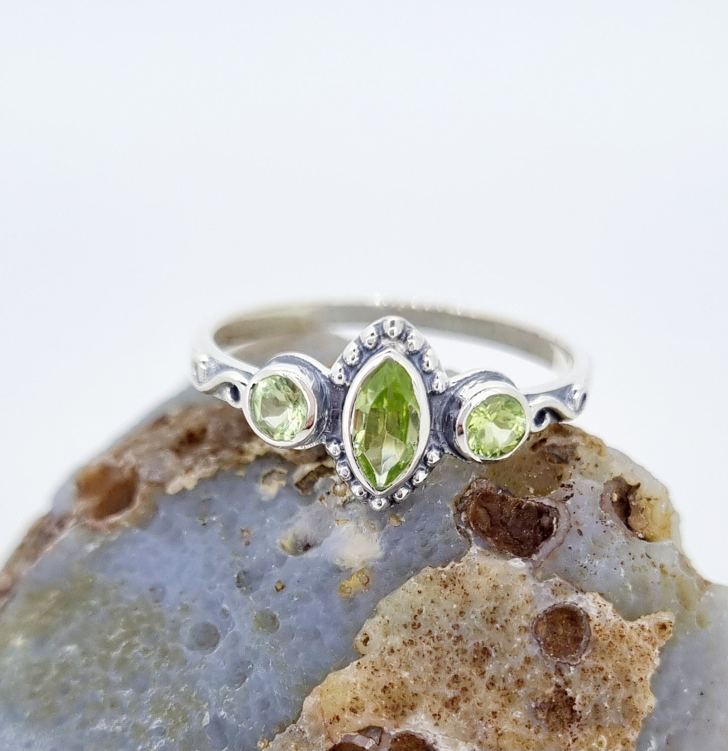 Peridot Gems In Ornate 925 Sterling Silver Band Ring