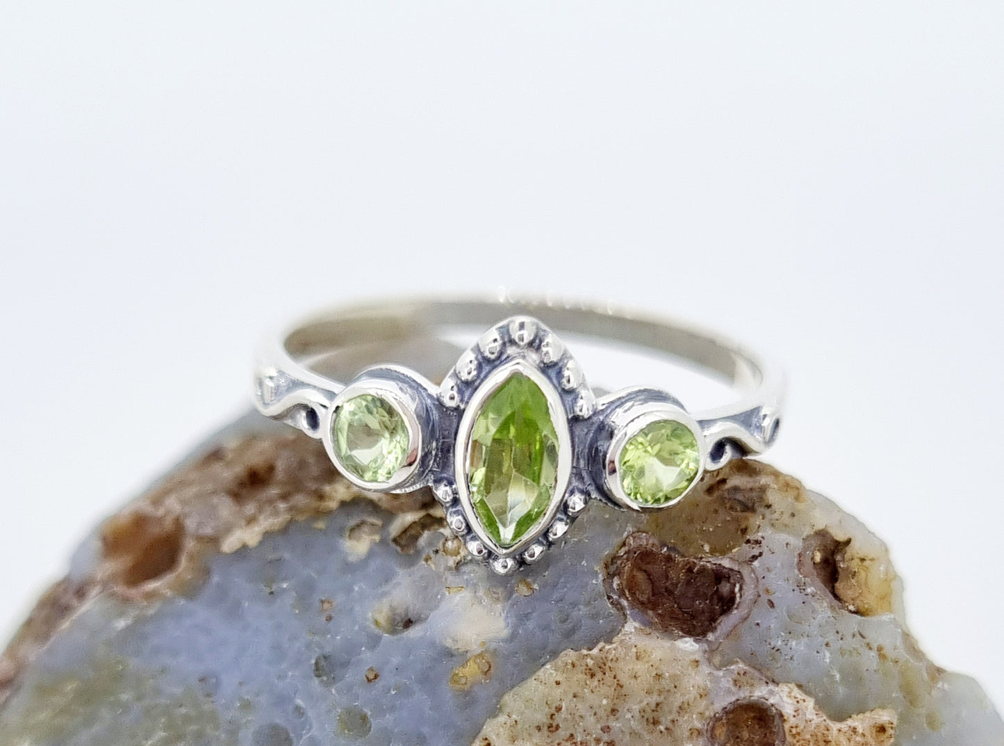Peridot Gems In Ornate 925 Sterling Silver Band Ring